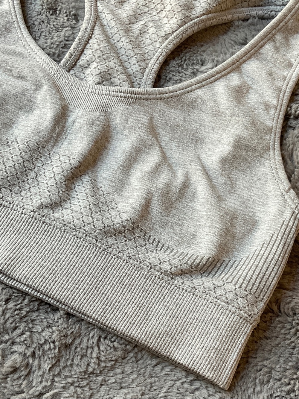 Seamless Light Gray Racerback Sports Bra - Picture 2 of 3